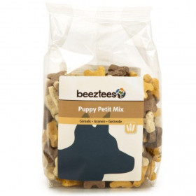 Лакомство за кученца Beeztees Puppy Petit Mix- бисквитки във формата на кокалчета